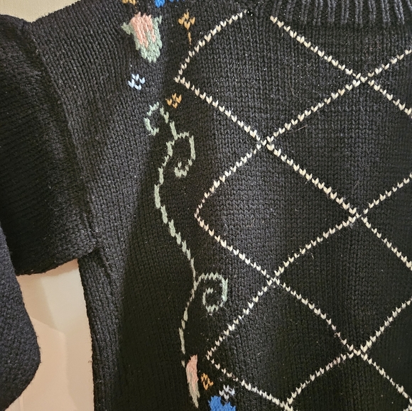 Vintage sweater size large - Picture 2 of 3